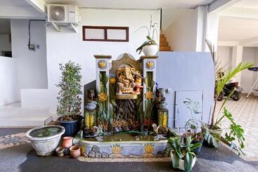 هتل Kana Guest House Mitra Reddoorz