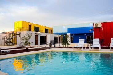 هتل Vagón Resort