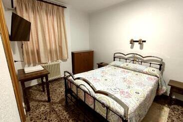پانسیون Hostal El Molino