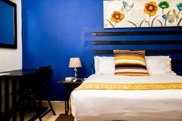 پانسیون Shape Inn Guest House