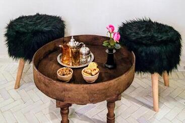 Riad Zazz