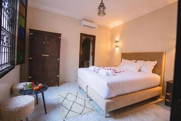 Riad Zazz