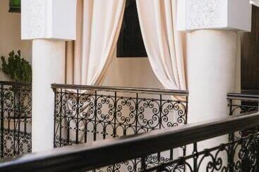 Riad Zazz