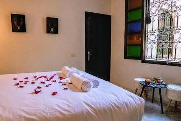 Riad Zazz