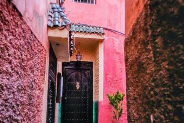 Riad Zazz