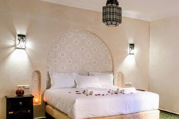 Riad Zazz