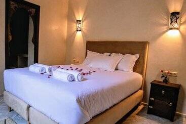 Riad Zazz