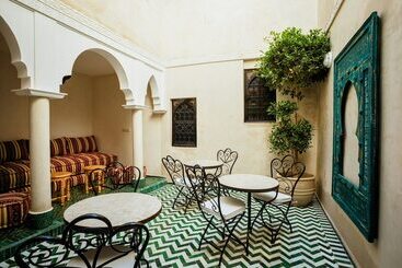 Riad Zazz