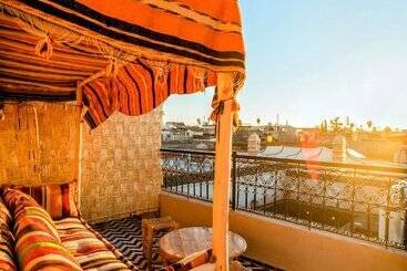 Riad Zazz