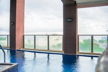 Serenity By The Sea Stylish Ocean View Relaxing
