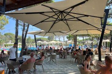 Apart Hotel Perla Resort Lalez Durres
