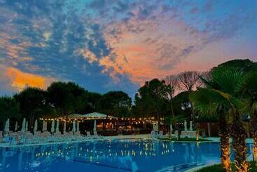 Apart Hotel Perla Resort Lalez Durres
