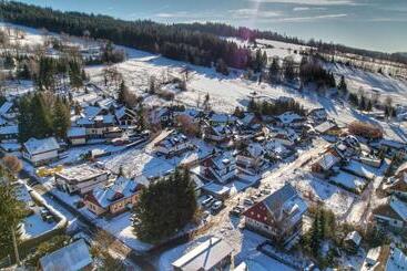 هتل آپارتمان Apartmány Chata Samoty