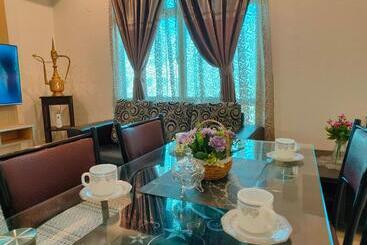Homestay De’viana Nms Residence