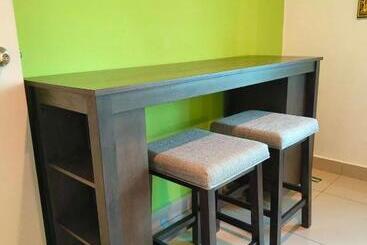 Homestay De’viana Nms Residence