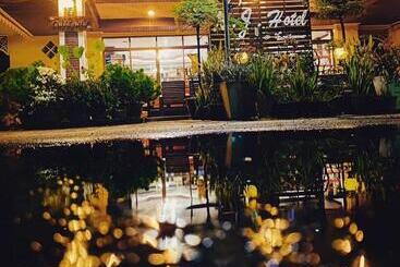 هتل โรงแรมเอ็น.เจ. ธาตุพนม
