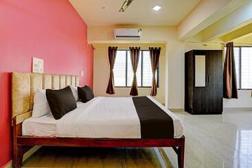 هتل Fabexpress Sunset Residency   Nr Belapur
