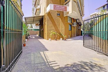 هتل Fabexpress Sunset Residency   Nr Belapur
