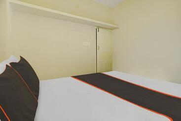 هتل Oyo Thaikkattukara Residency