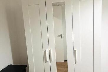 پانسیون Double Bed Room For Couple Tidy Room Room 4