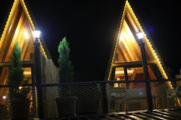 استراحتگاه Pagen Bungalow