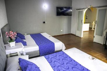 Tecno Hotel La Negra
