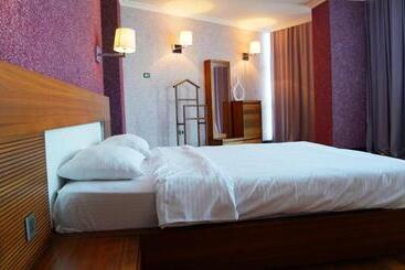 Agsaray Deluxe Hotel & Spa