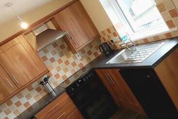 تختخواب و صبحانه Belfast House