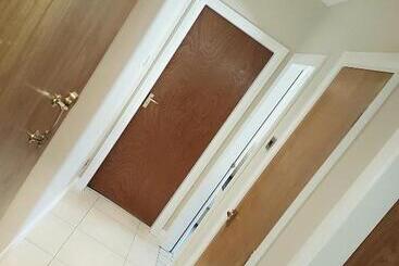 تختخواب و صبحانه Belfast House