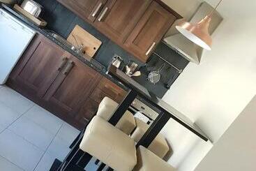 تختخواب و صبحانه Belfast House