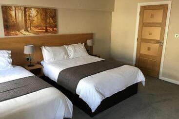 تختخواب و صبحانه Belfast House