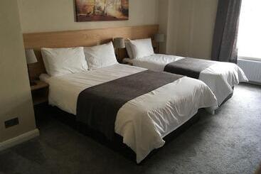 تختخواب و صبحانه Belfast House