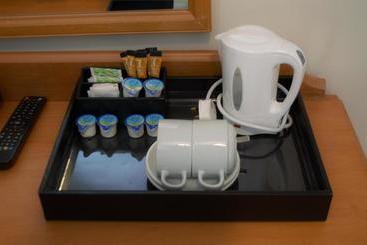 تختخواب و صبحانه Sea Breeze Guest House
