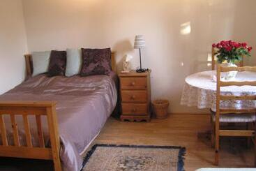 Chimneys B&b Free Night When Available