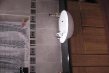 Chimneys B&b Free Night When Available