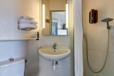 B&b Hotel Dijon Nord Zénith