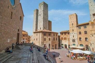 هتل Castelfalfi