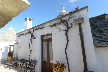 هتل Giardino Dei Trulli