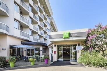 هتل Ibis Styles Dax Centre