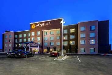 هتل La Quinta By Wyndham Odessa North   Sienna Tower