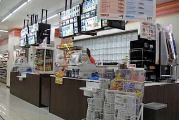 هتل Oaks Early Bird Osaka Morinomiya