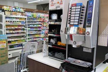 هتل Oaks Early Bird Osaka Morinomiya