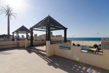 هتل Roda Beach Resort