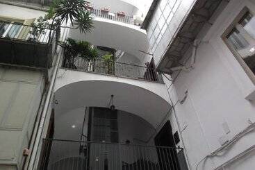 هتل Santa Lucia 50