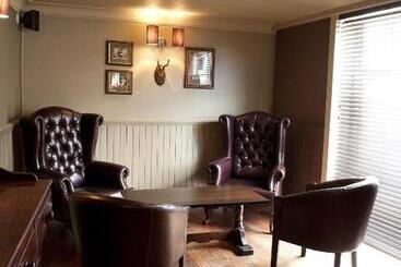 هتل The Crown Inn
