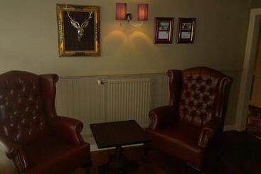 هتل The Crown Inn