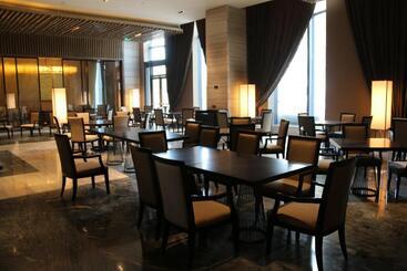 هتل Wanda Realm Bengbu