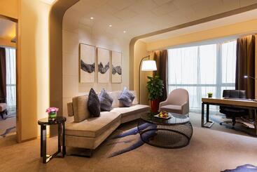 هتل Wanda Realm Bengbu