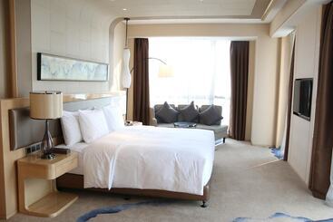 هتل Wanda Realm Bengbu