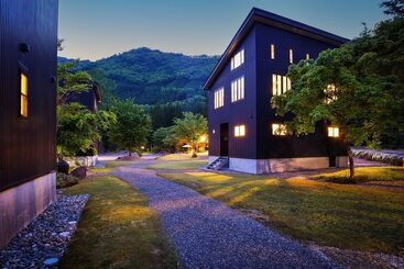 Powdersuites By The Hakuba Collection